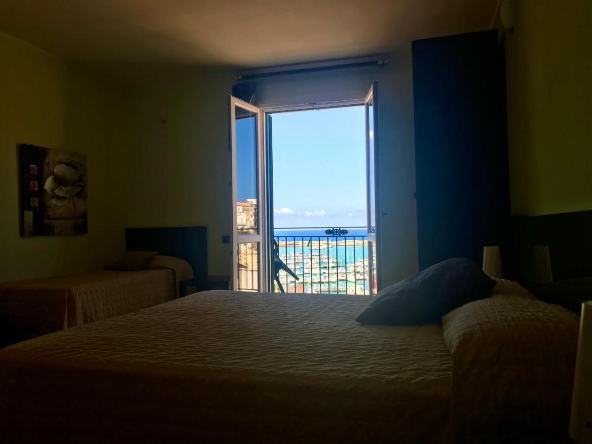 Castellammare Smart Rooms Castellammare del Golfo Zewnętrze zdjęcie
